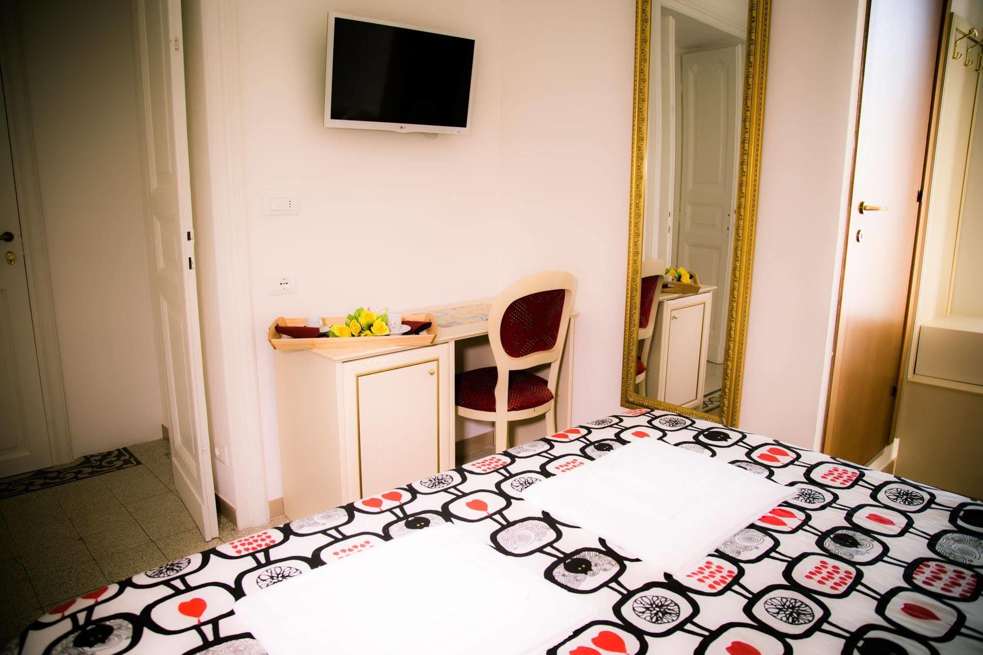 St. Peter Central Rooms B&B Roma Ngoại thất bức ảnh